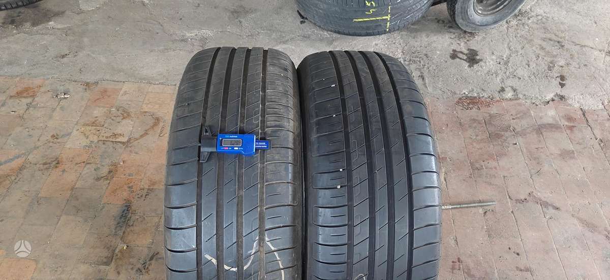Goodyear Eficijent Grip performance, летние 215/55 R17