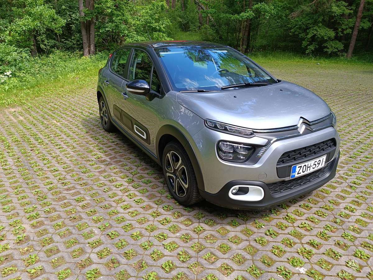 Citroen C3, 1.2 l., hatchback