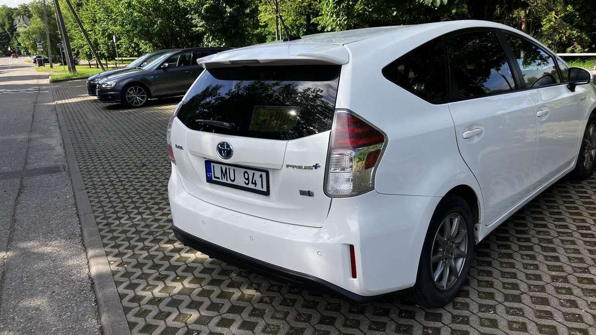 Toyota Prius+ - 2