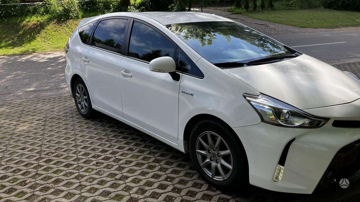 Toyota Prius+ - 3