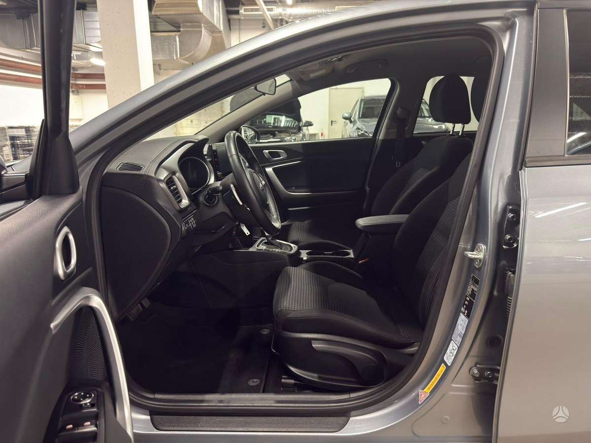 Kia Ceed, 1.5 l., hatchback