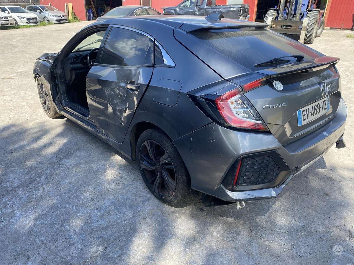 Honda Civic, 1.0 l., hatchback