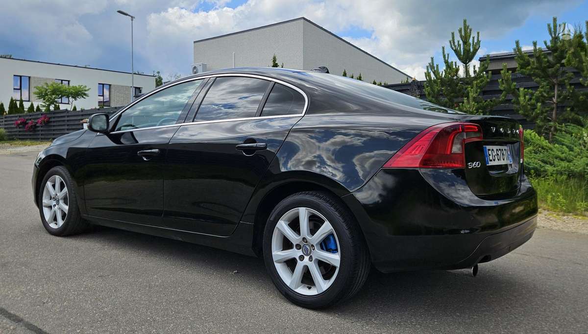 Volvo S60 - 6