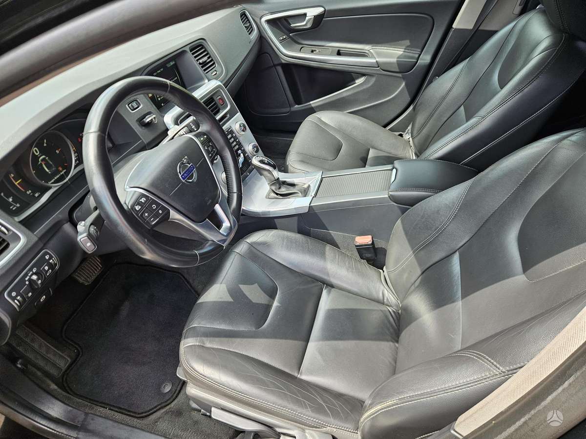 Volvo S60 - 10