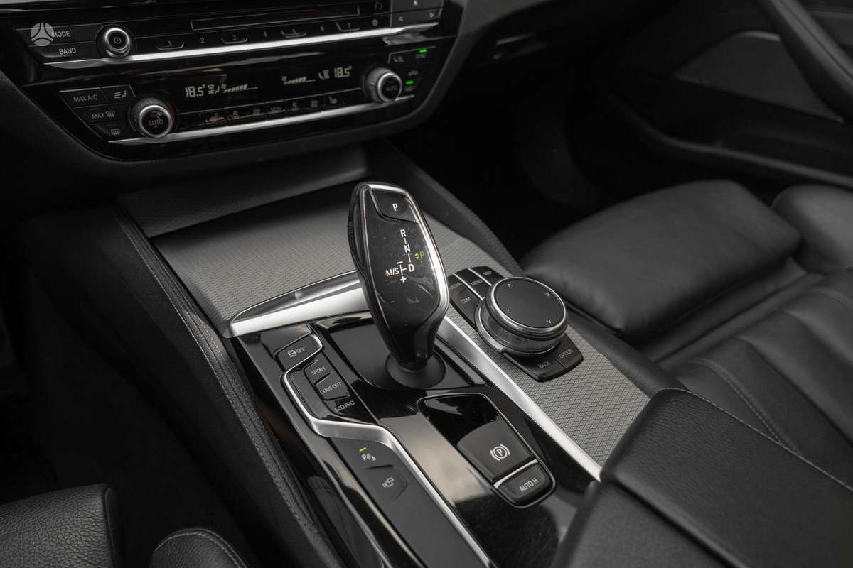 BMW 540, 3.0 l., Седан