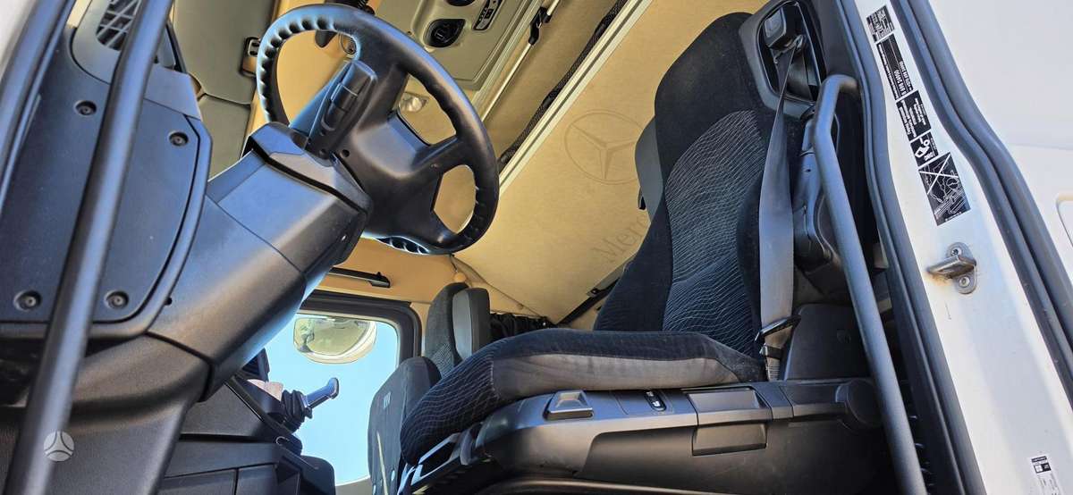 Mercedes-Benz Actros 1845, 5 - Units, double sleeper