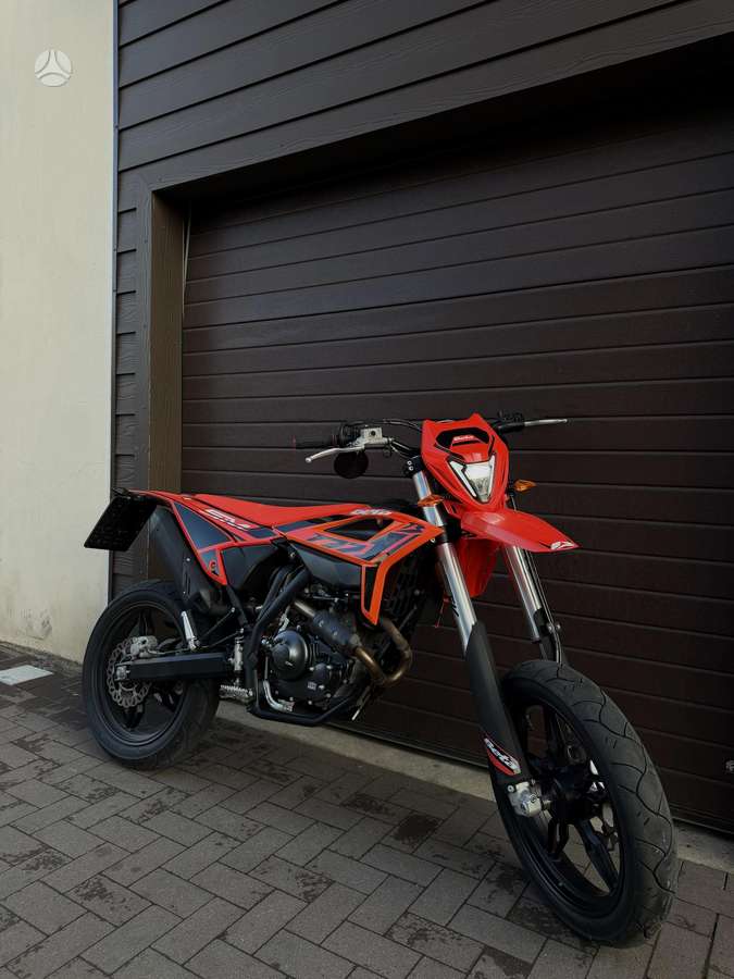 Beta RR 125cc, supermoto