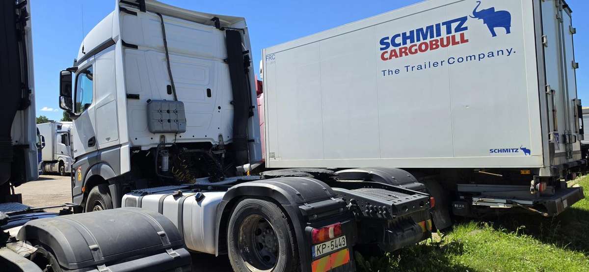 Mercedes-Benz Actros 1845, 5 - Units, double sleeper