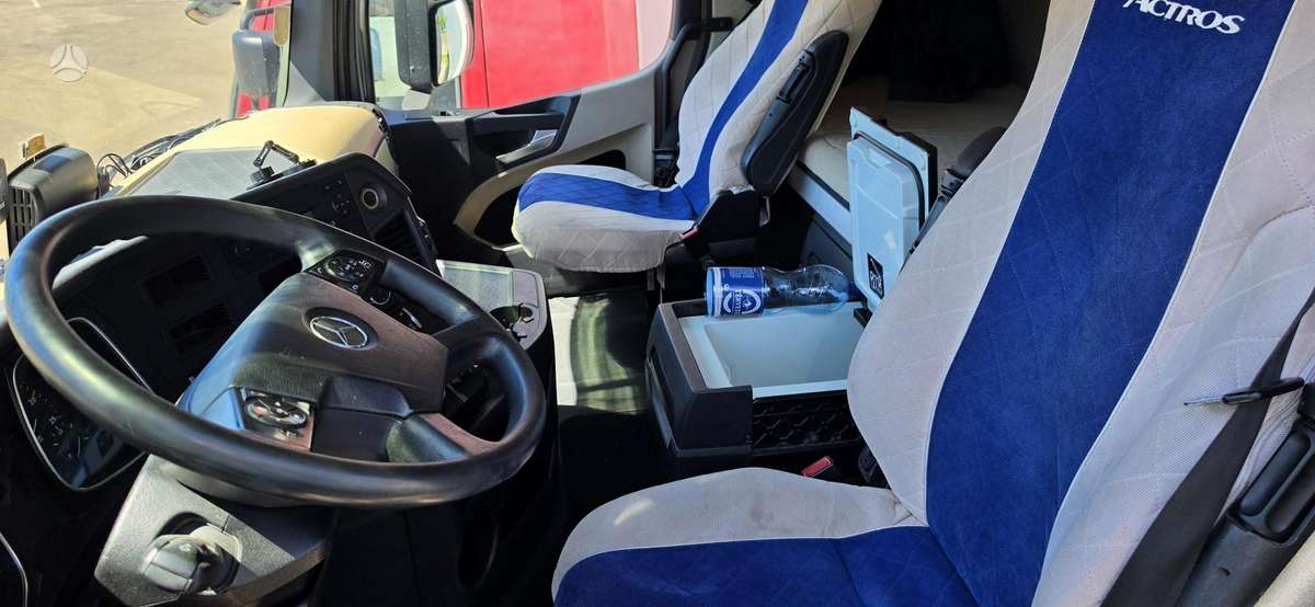 Mercedes-Benz Actros 1845, 5 - Units, double sleeper