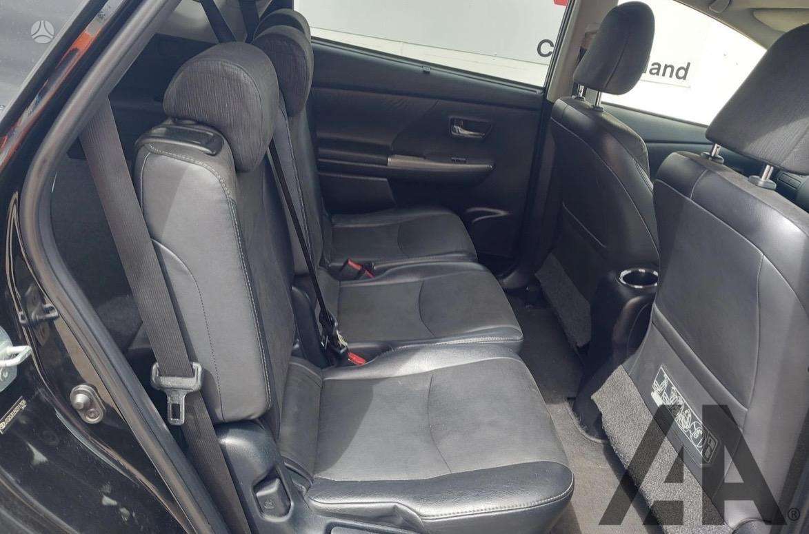 Toyota Prius+ Rida 80000 km dalimis
