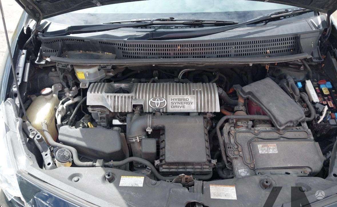 Toyota Prius+ Rida 80000 km dalimis