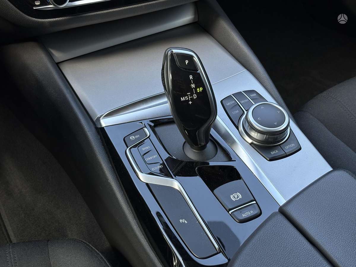 BMW 520, 2.0 l., wagon