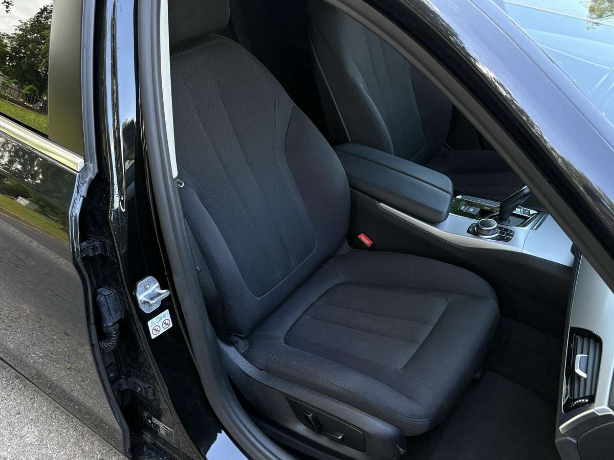 BMW 520, 2.0 l., wagon