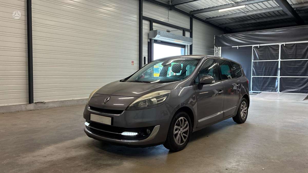 Renault Grand Scenic - 9