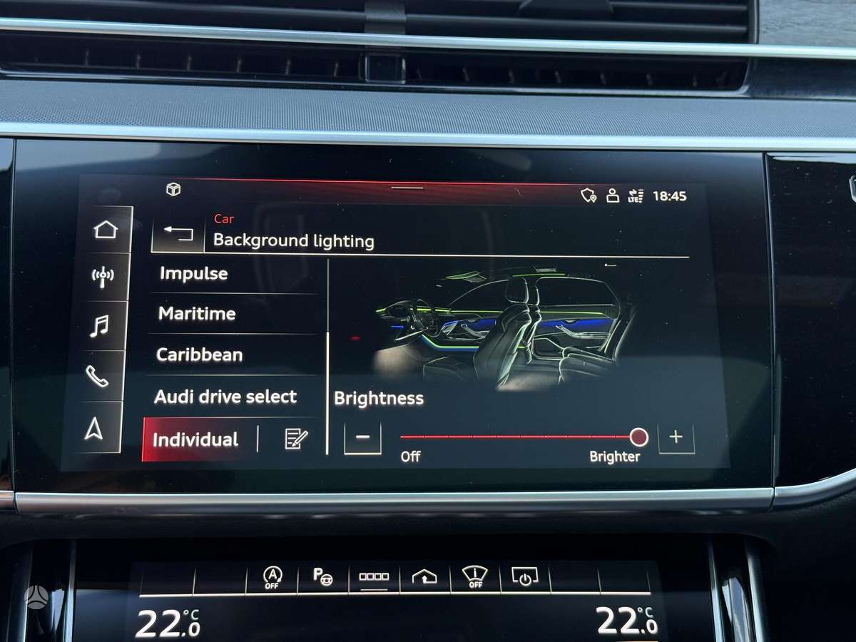 Audi A8, 3.0 l., Седан