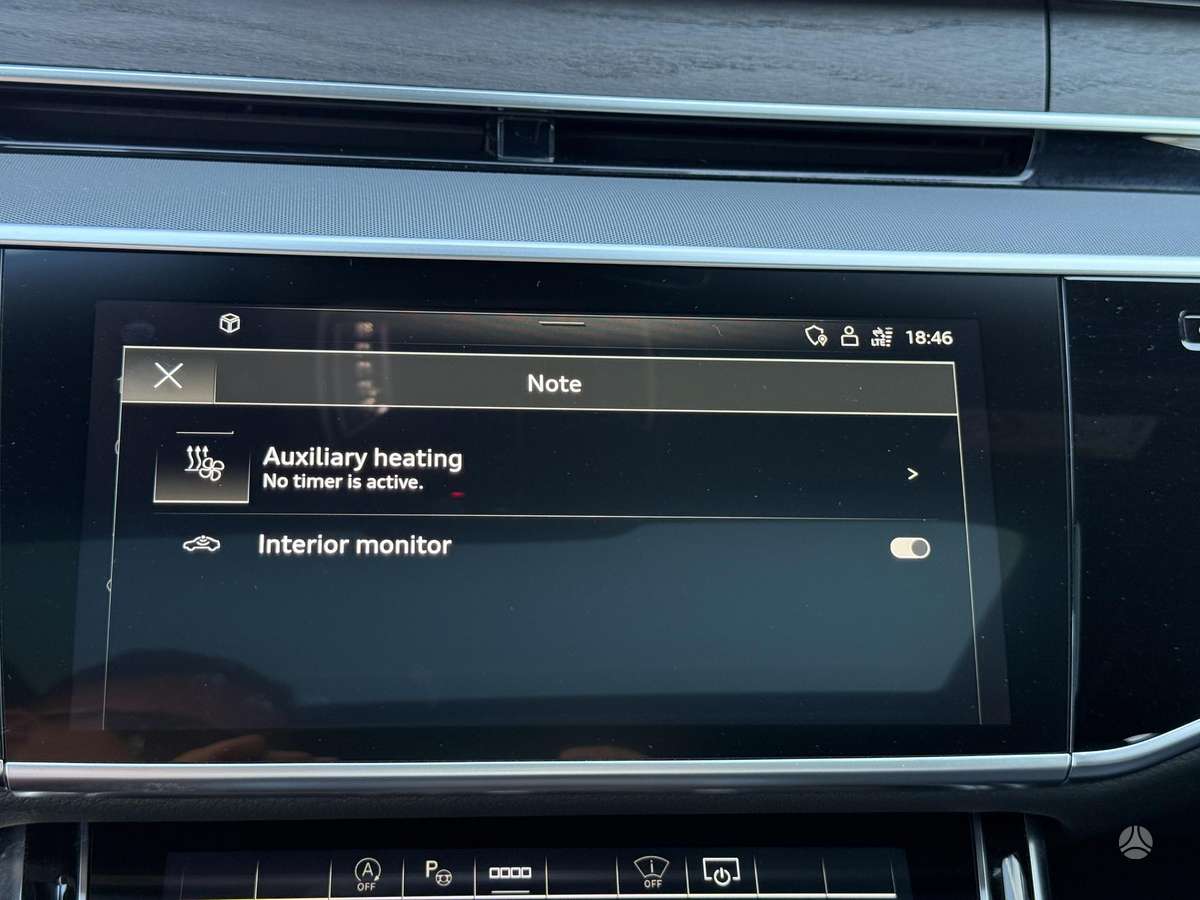 Audi A8, 3.0 l., Седан