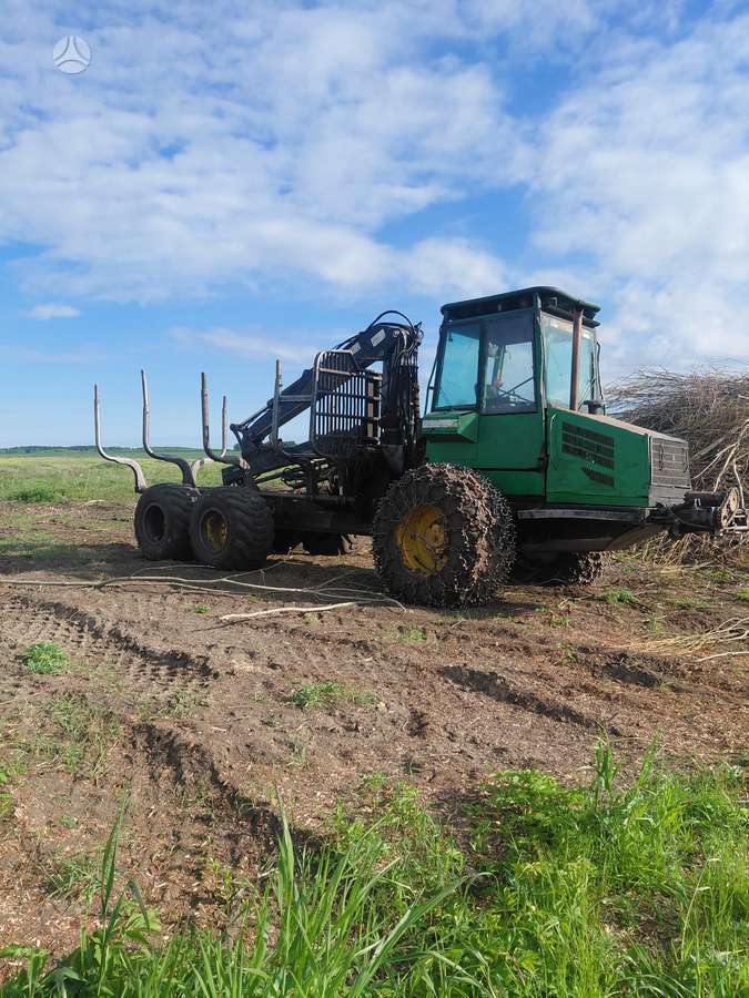 John Deere 1010D, форвардеры