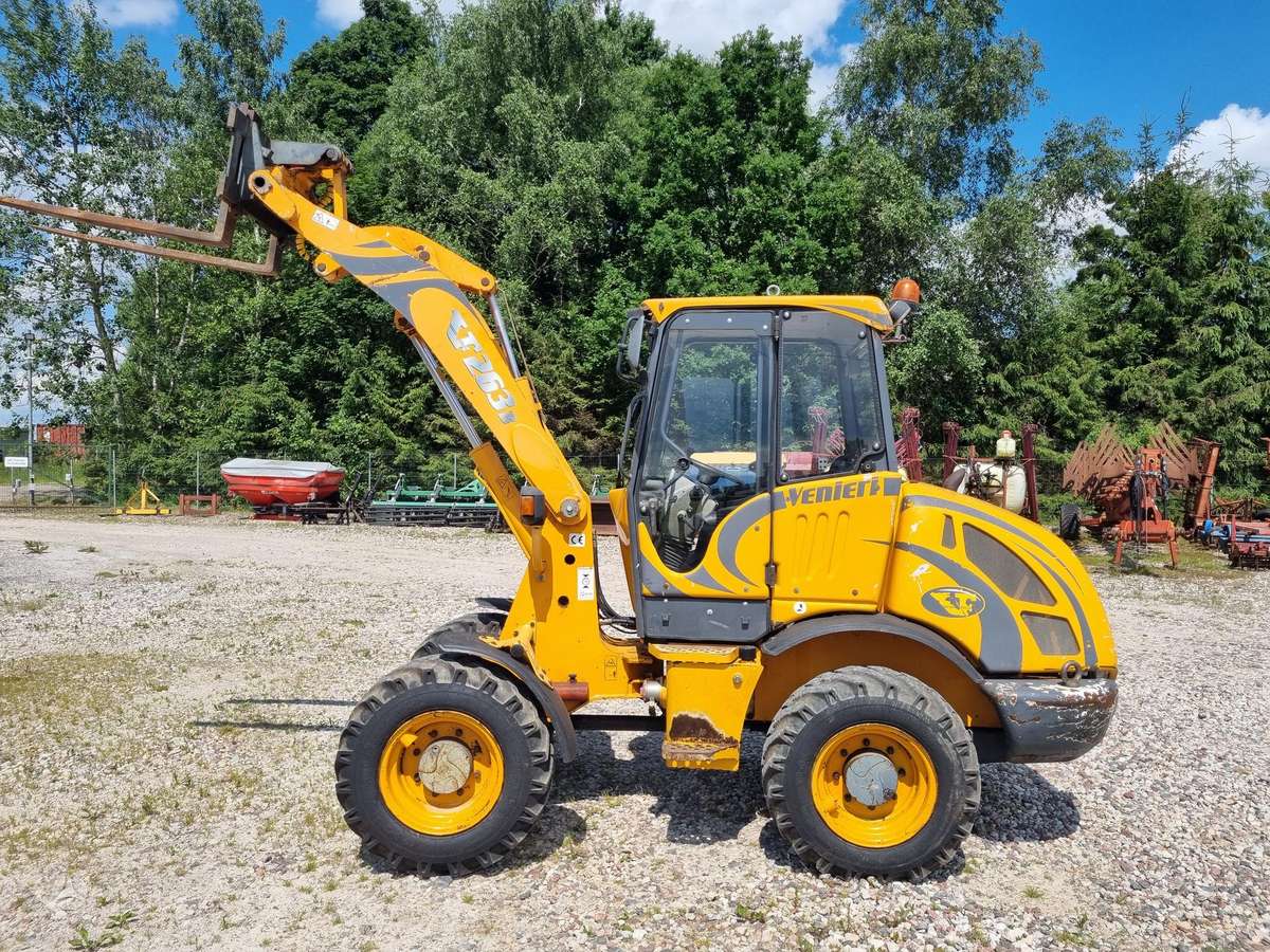 Venieri VF273B, frontal loader