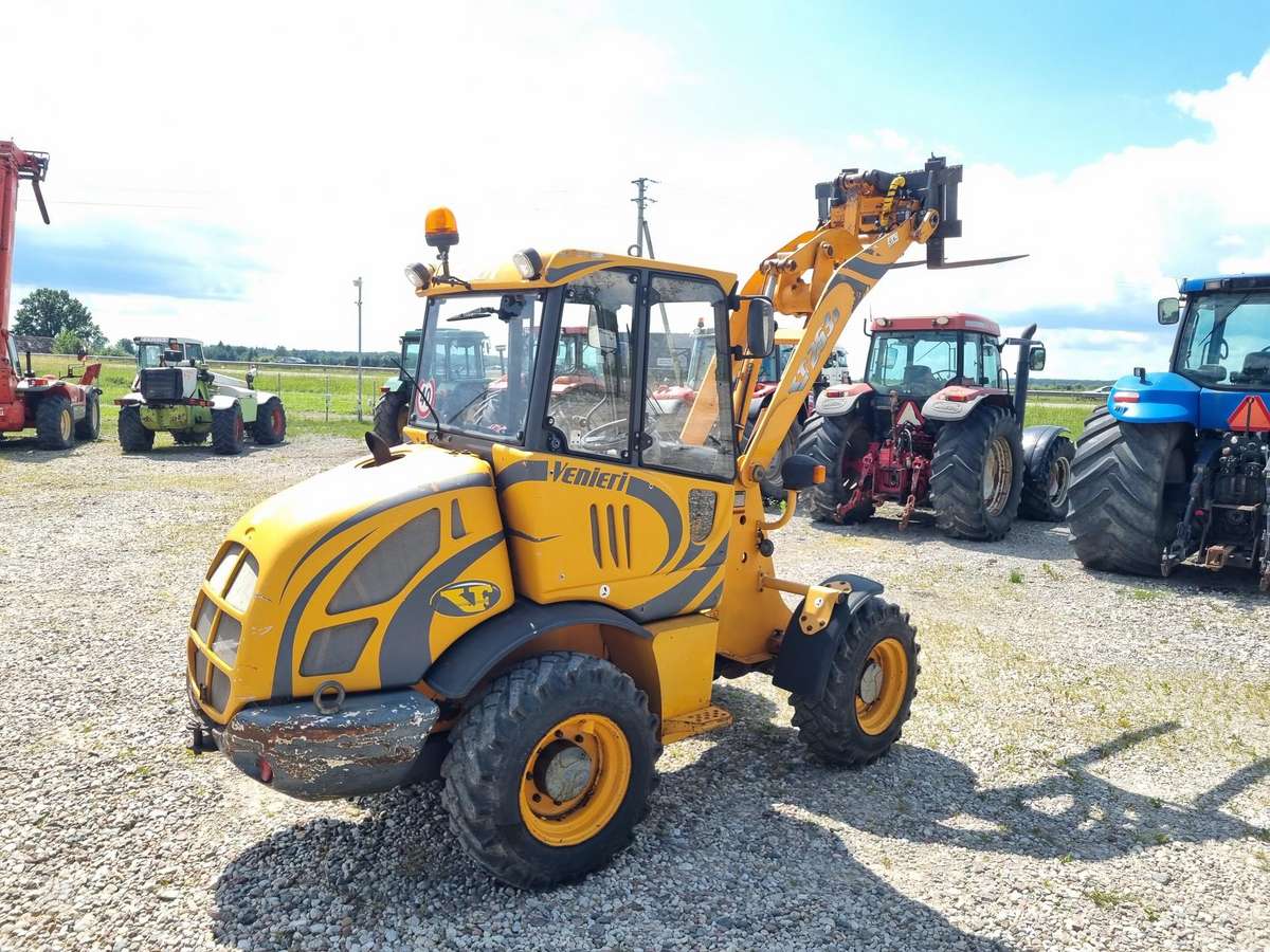 Venieri VF273B, frontaliniai krautuvai