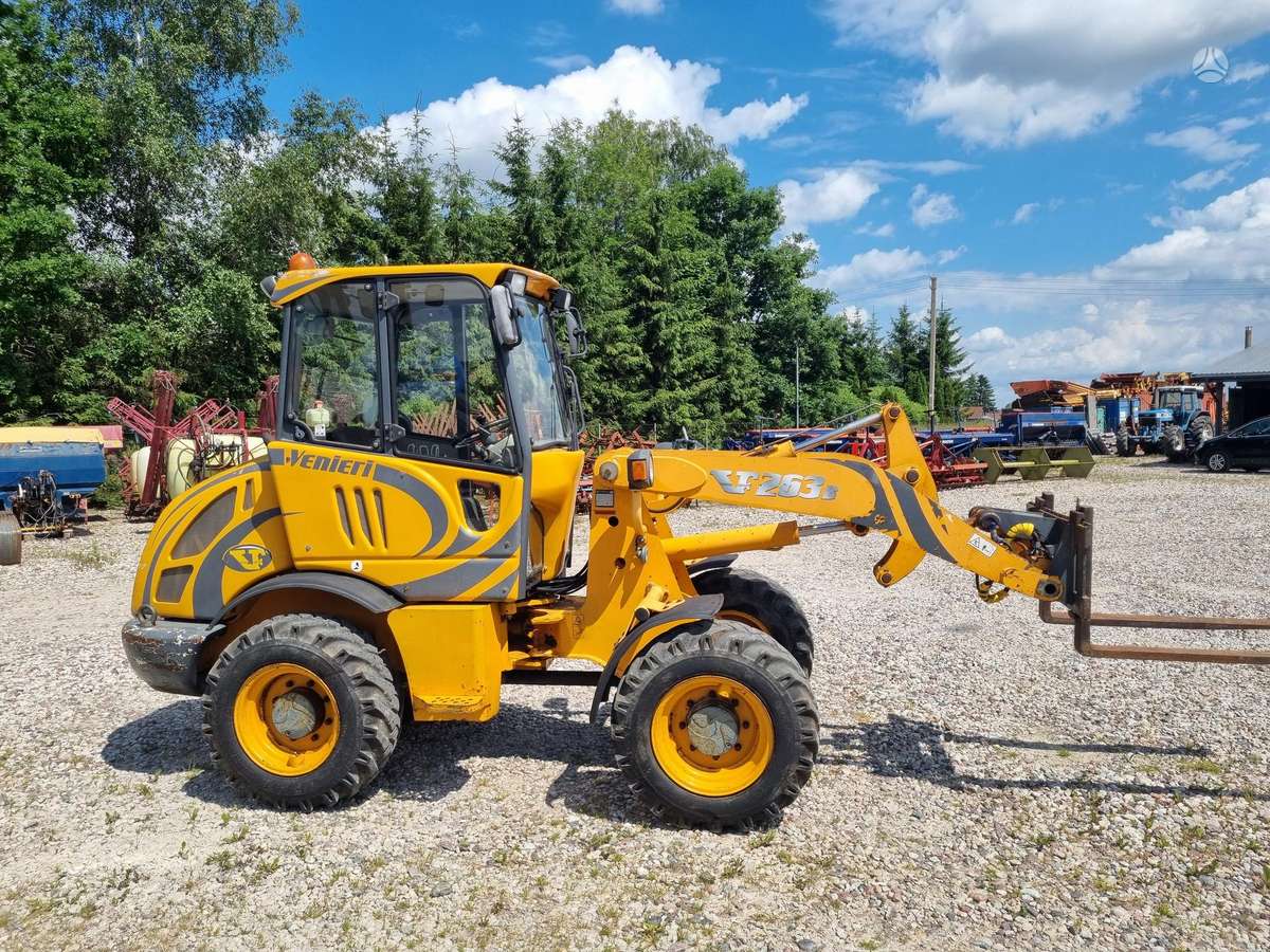 Venieri VF273B, frontal loader