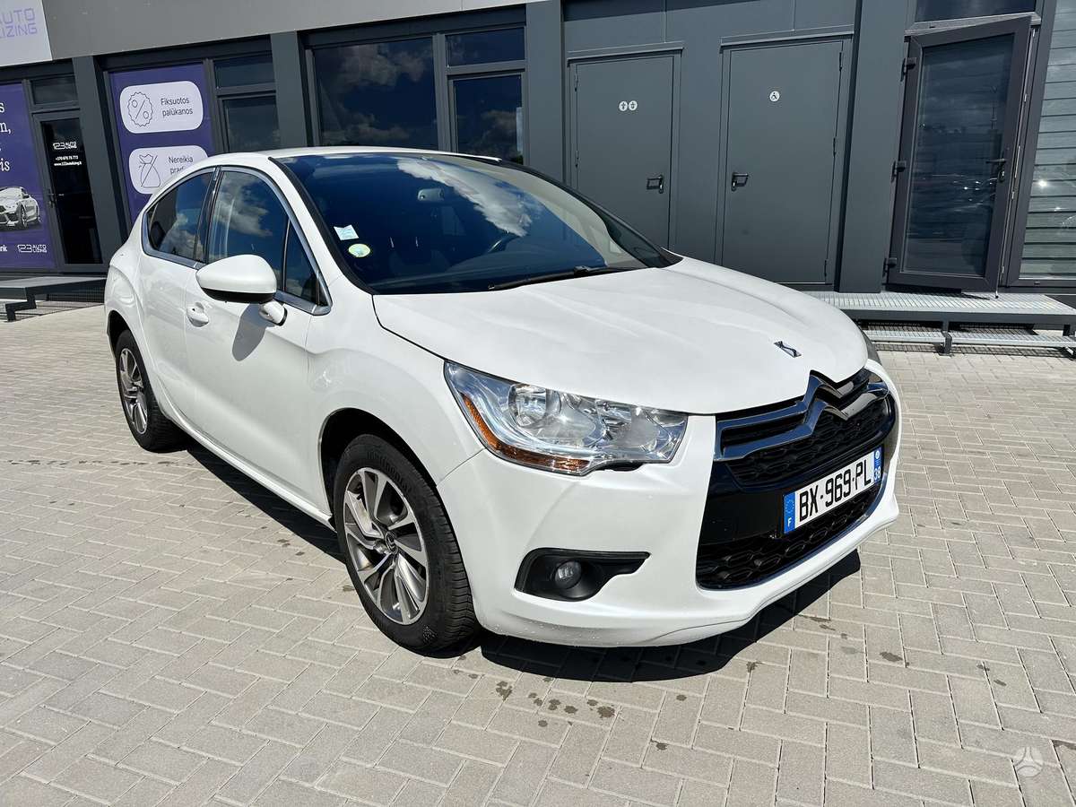 Citroen DS4, 1.6 l., Хэтчбек