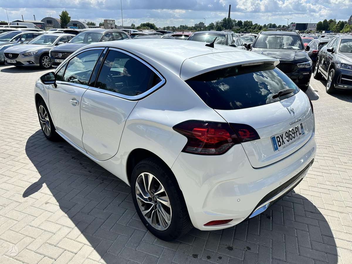 Citroen DS4, 1.6 l., Хэтчбек
