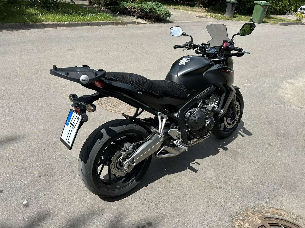 Honda CB 650cc, street / classic