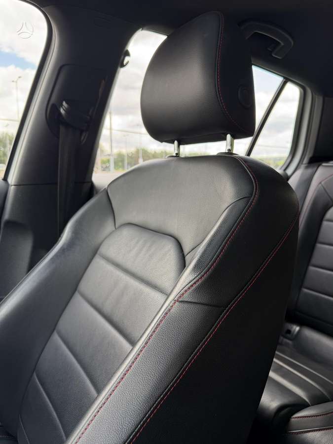 Volkswagen Golf, 2.0 l., Хэтчбек