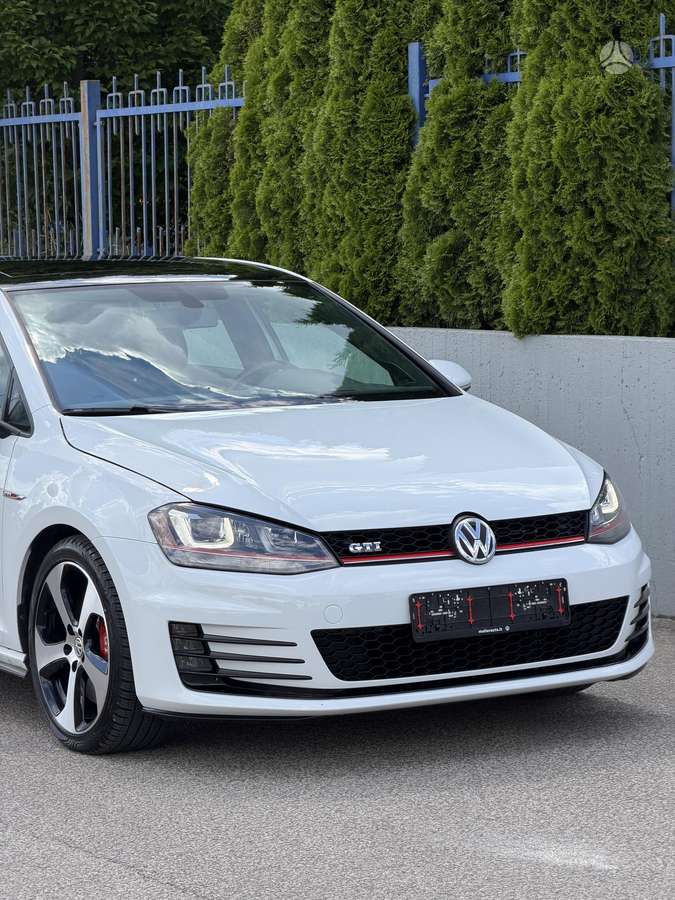 Volkswagen Golf, 2.0 l., Хэтчбек