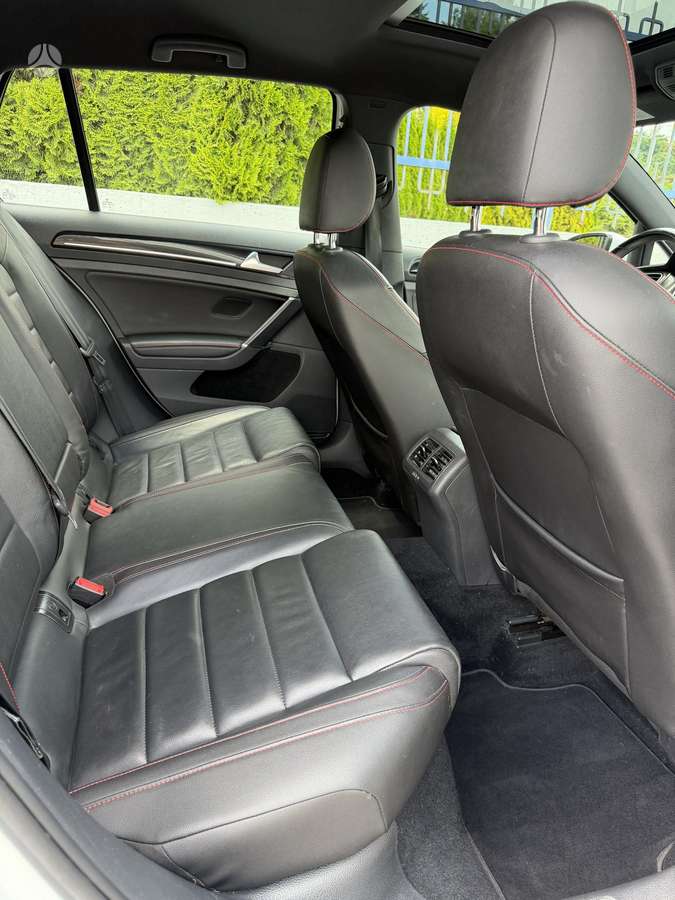 Volkswagen Golf, 2.0 l., Хэтчбек