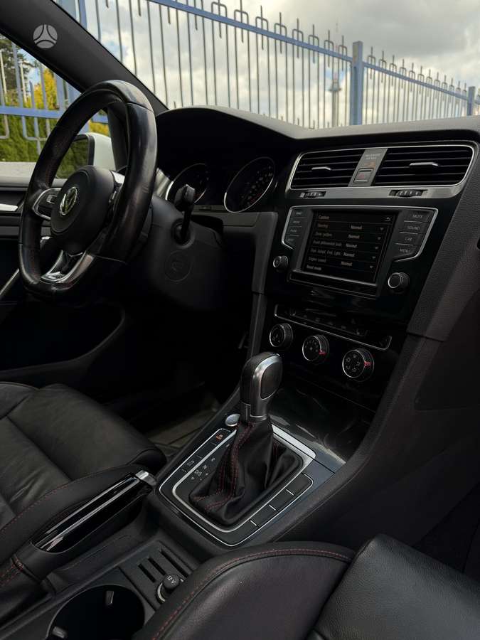 Volkswagen Golf, 2.0 l., Хэтчбек