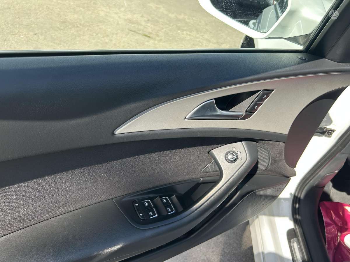 Audi A6, 2.0 l., universalas