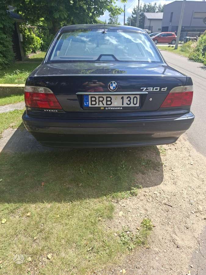 BMW 730, 2.9 l., Седан