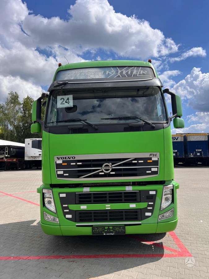 Volvo FH 460, double sleeper