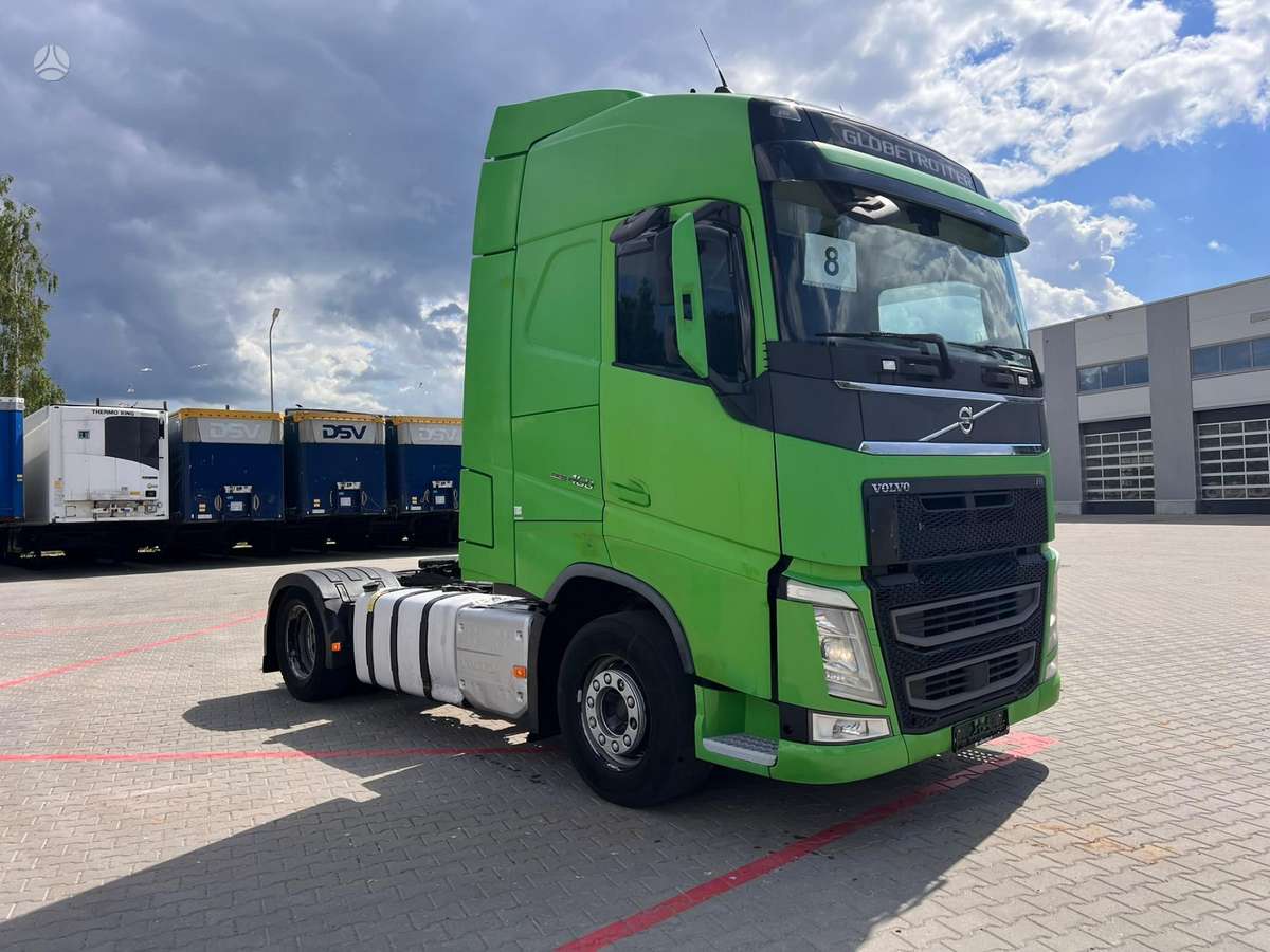 Volvo FH 460, double sleeper