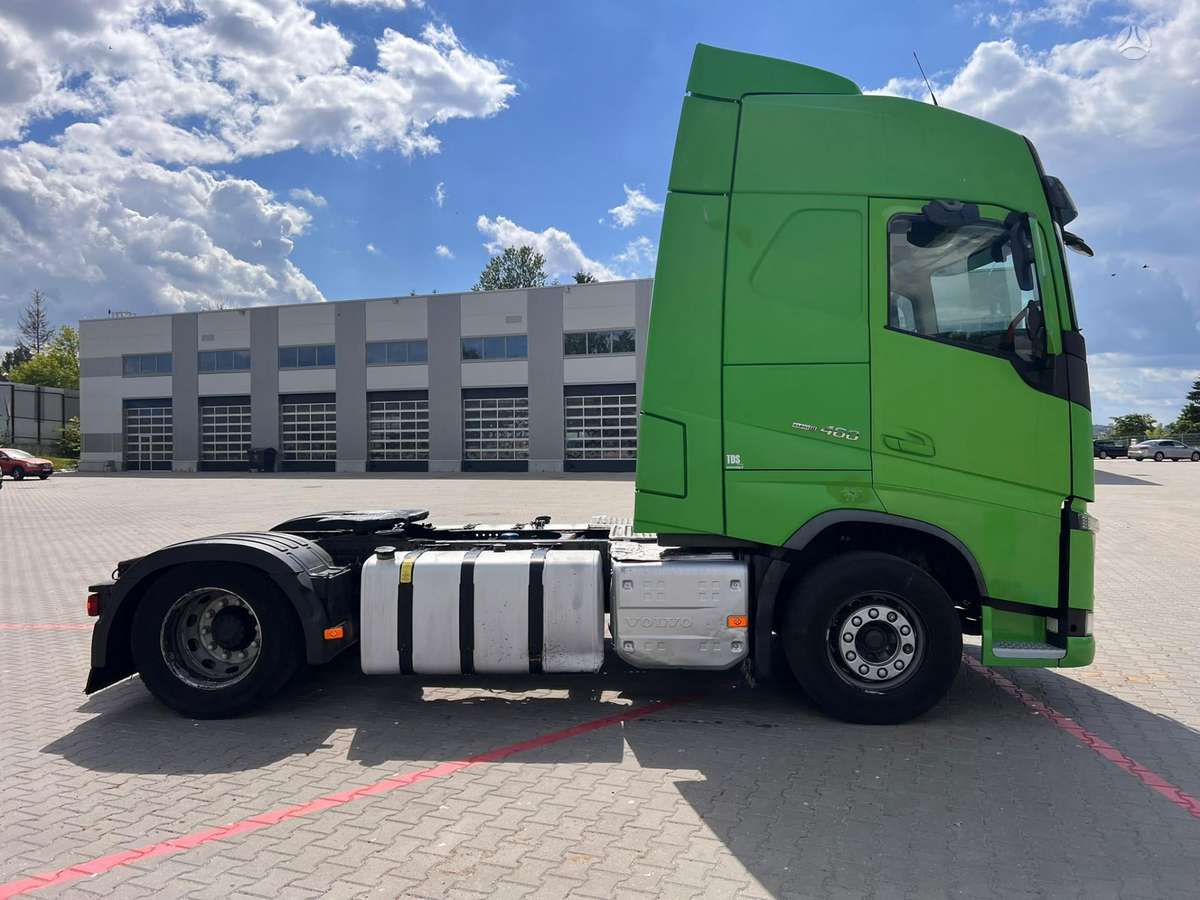 Volvo FH 460, double sleeper