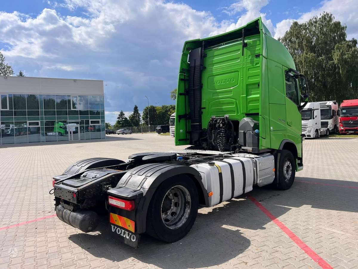 Volvo FH 460, double sleeper