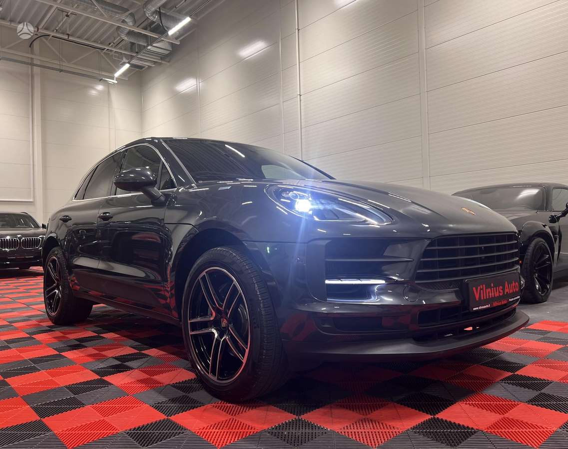 Porsche Macan - 3