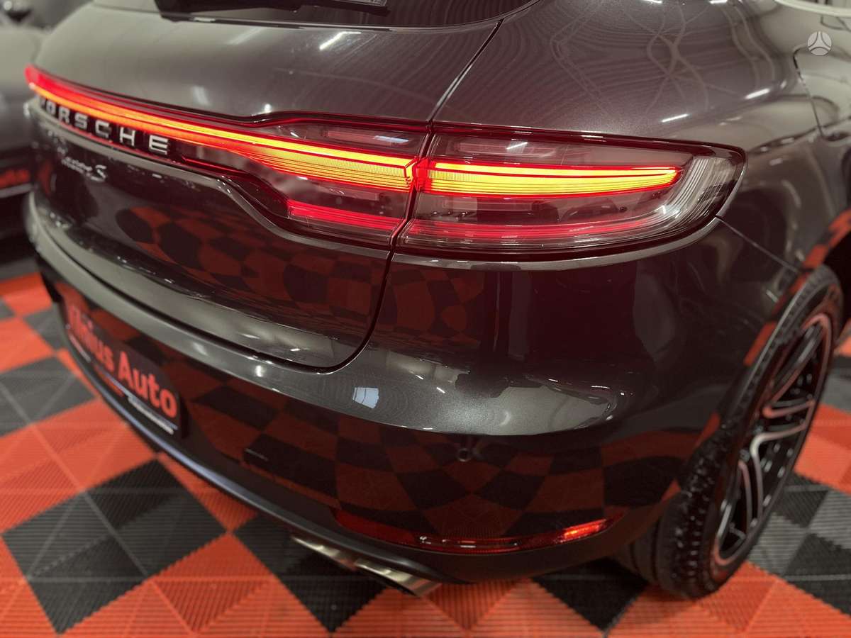 Porsche Macan - 9