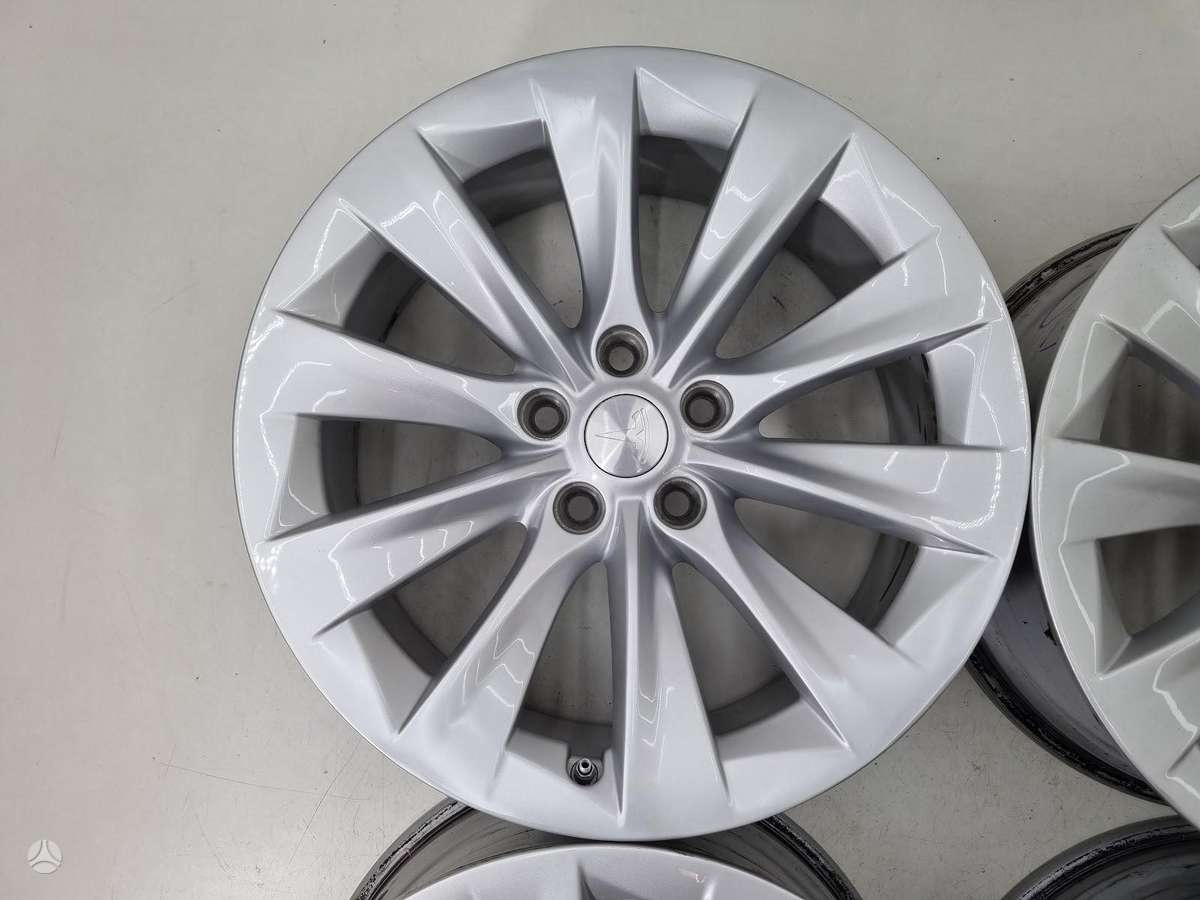 TESLA Model 3, R19, легкосплавные , R19