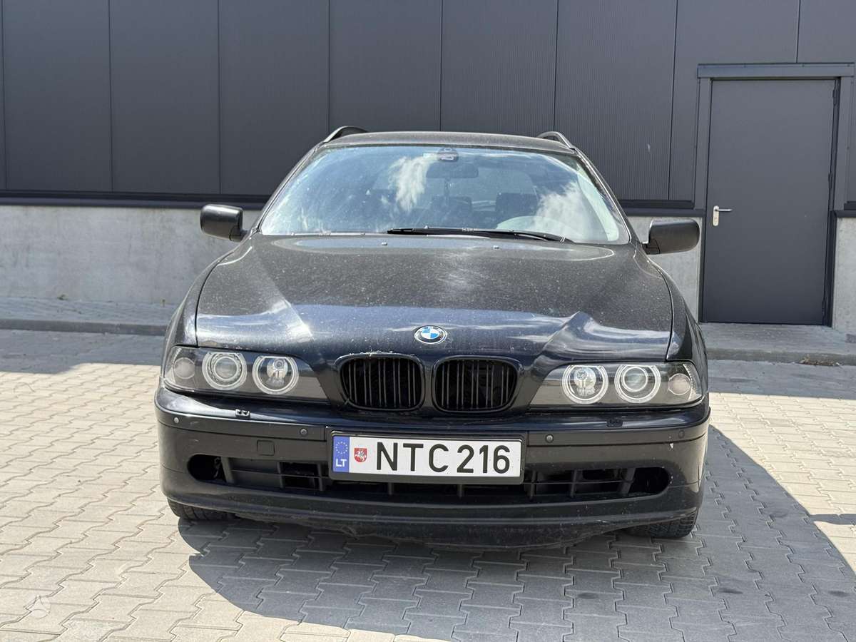 BMW 525, 2.5 l., wagon