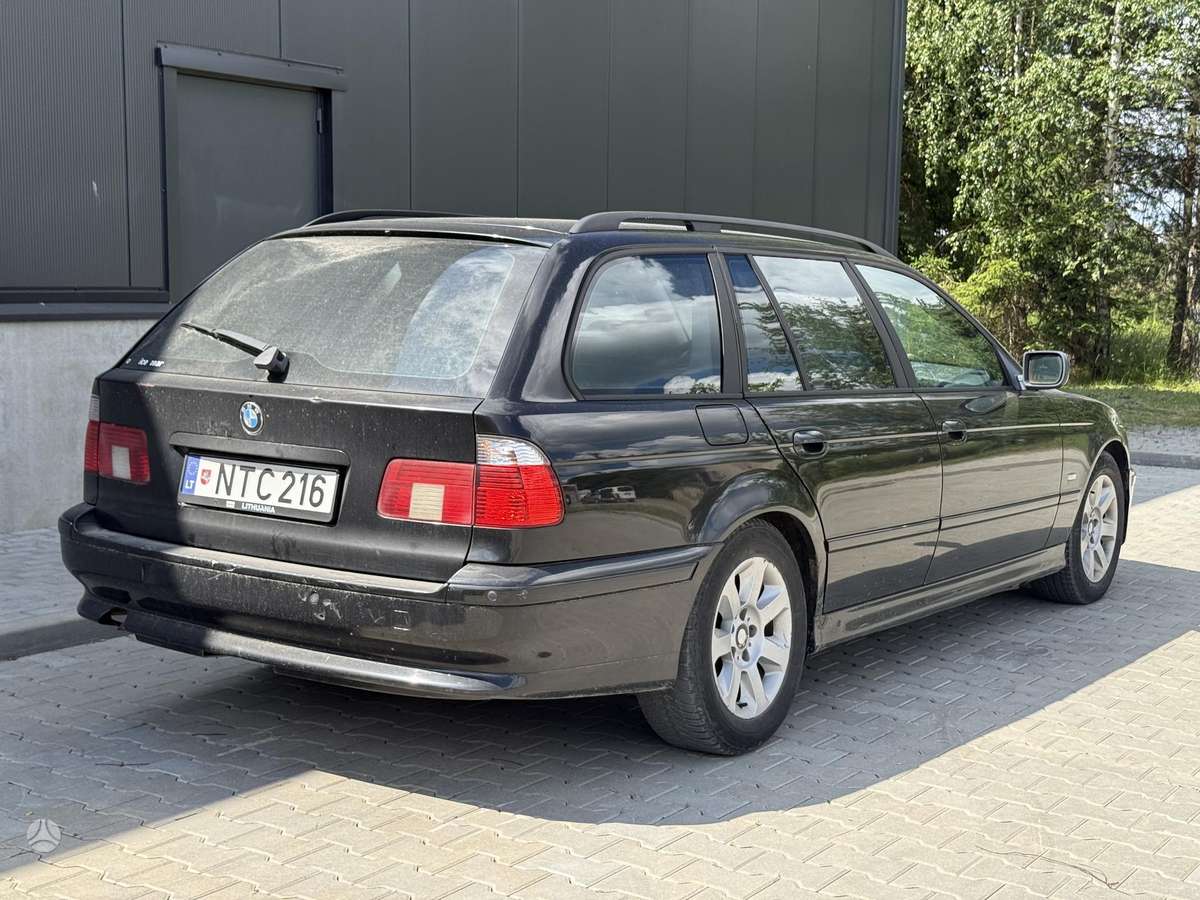 BMW 525, 2.5 l., Универсал