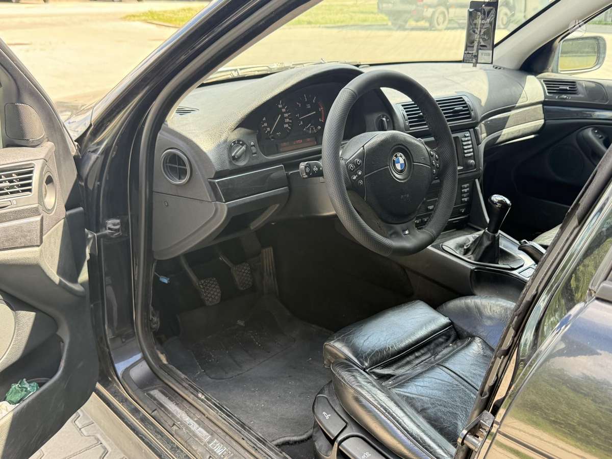 BMW 525, 2.5 l., wagon