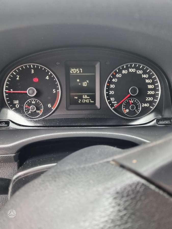 Volkswagen Caddy - 9