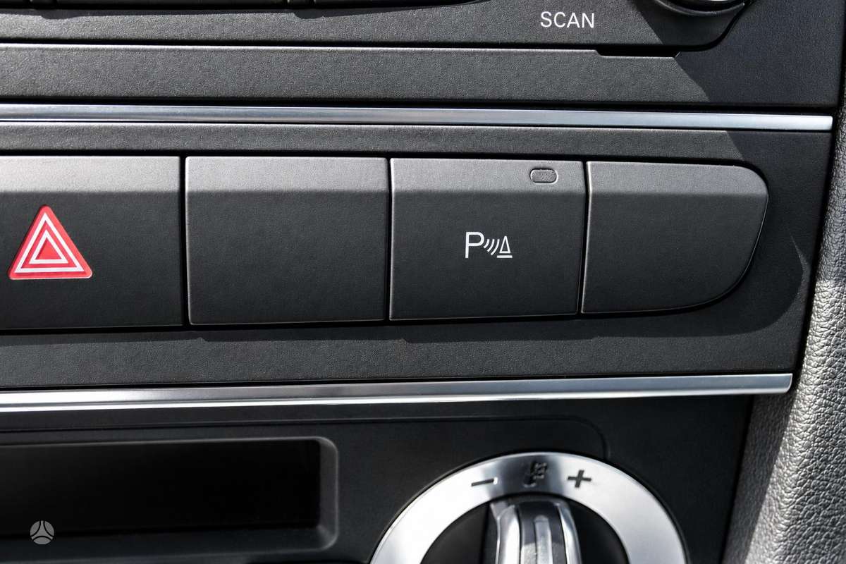 Audi A3, 1.6 l., hatchback
