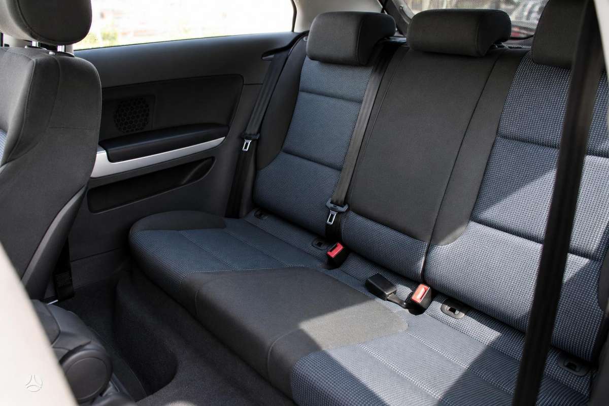 Audi A3, 1.6 l., hatchback