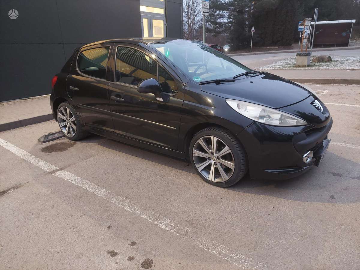 Peugeot 207 - 4