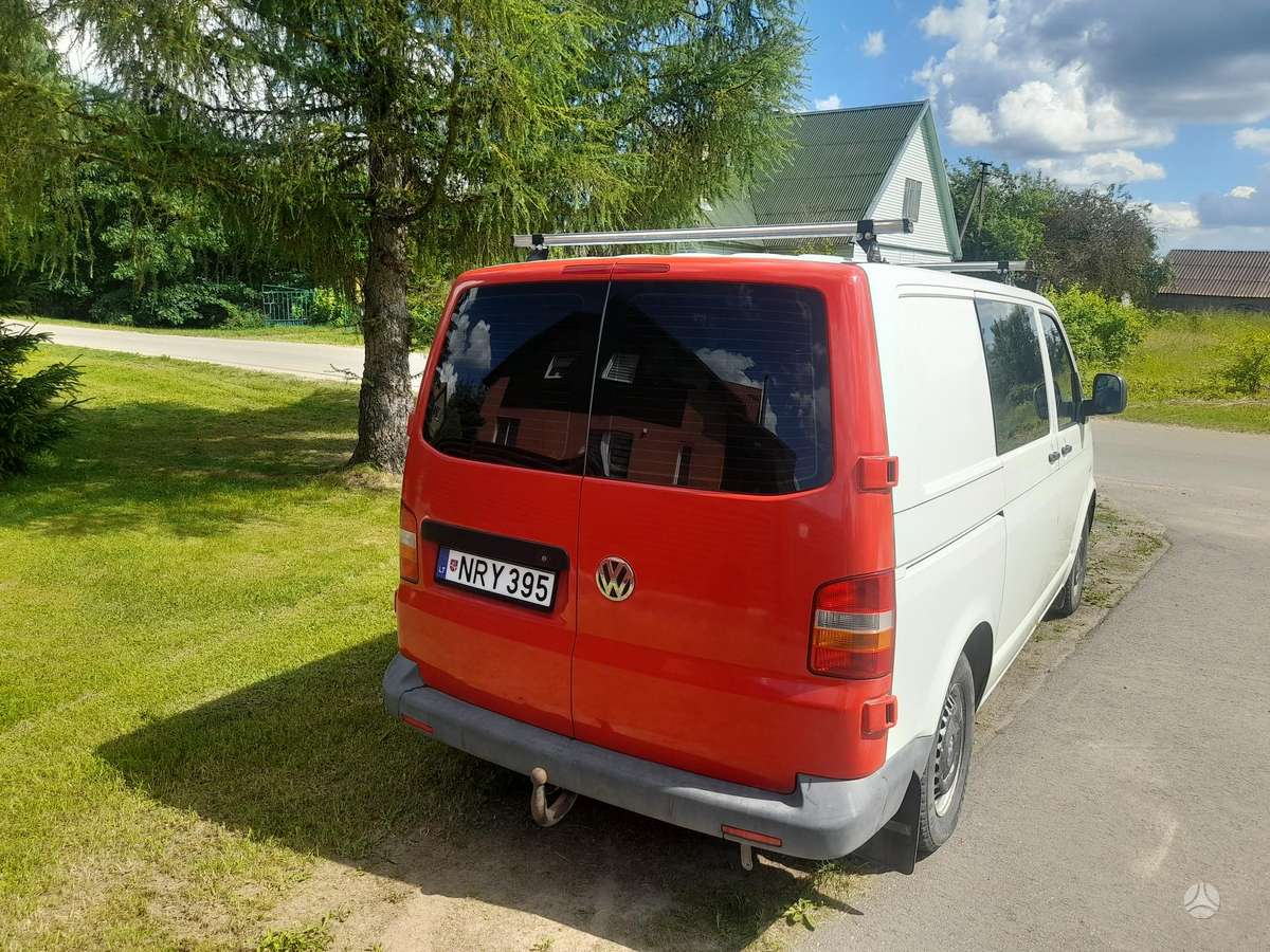 Volkswagen Transporter - 4