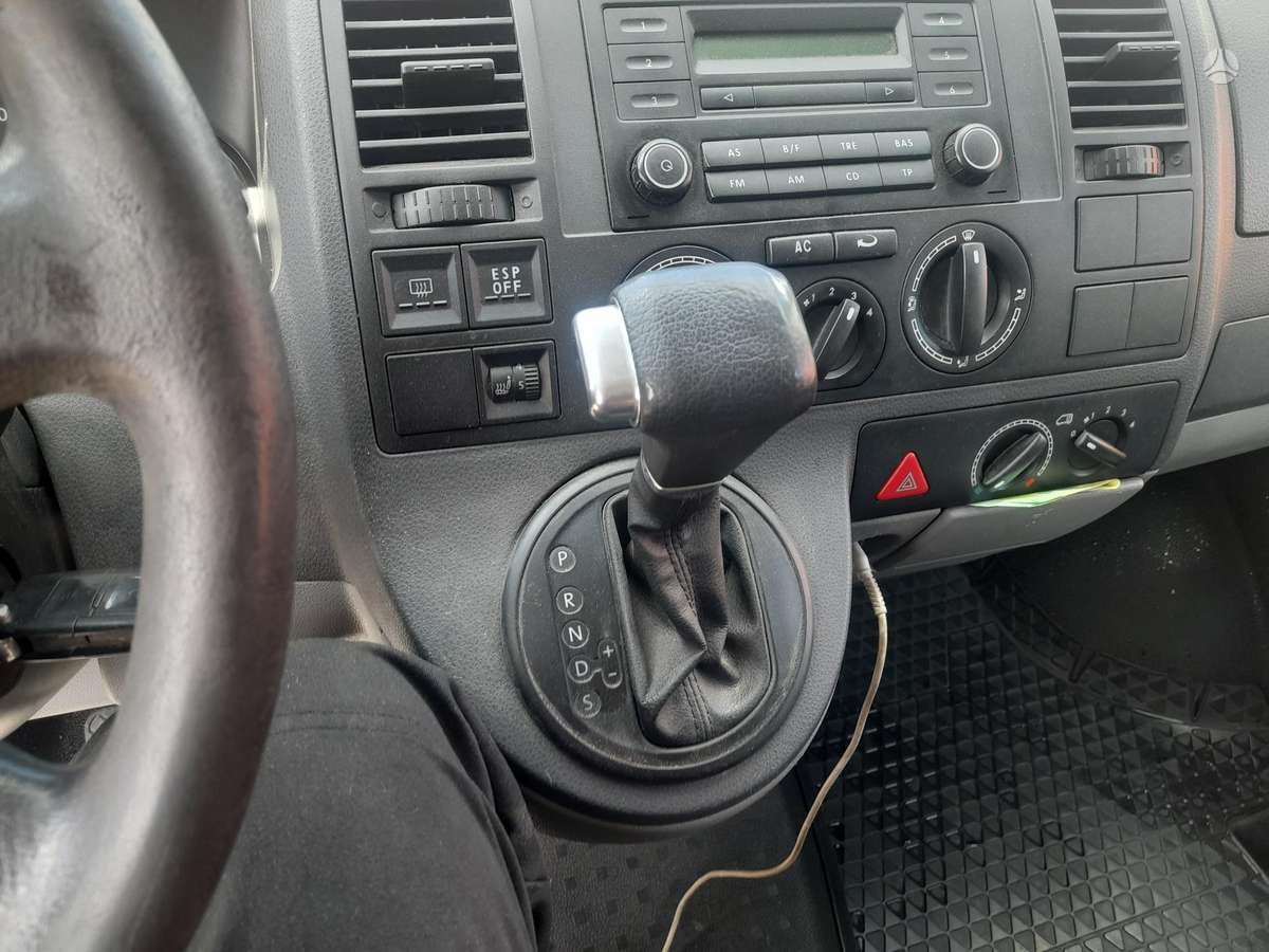 Volkswagen Transporter - 6