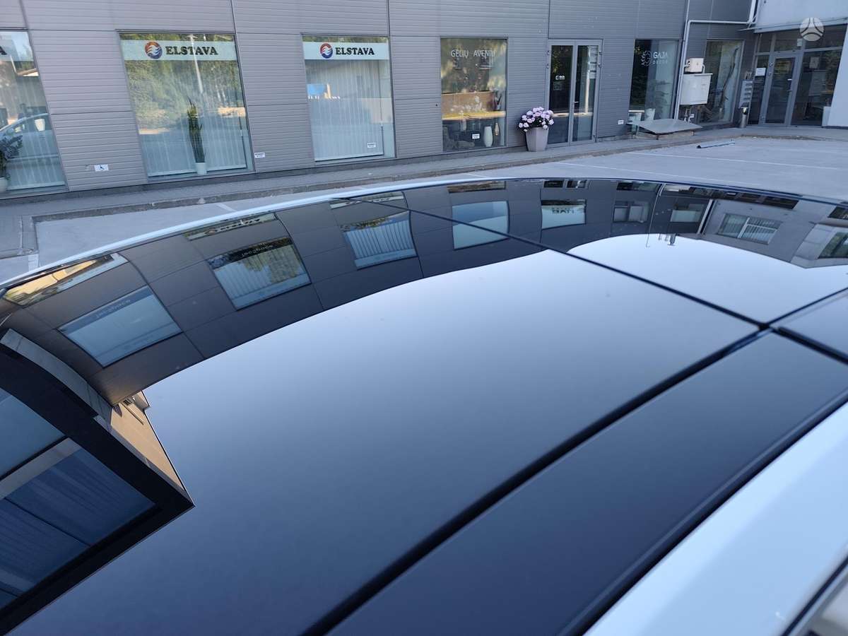 Renault Latitude, 3.0 l., Седан